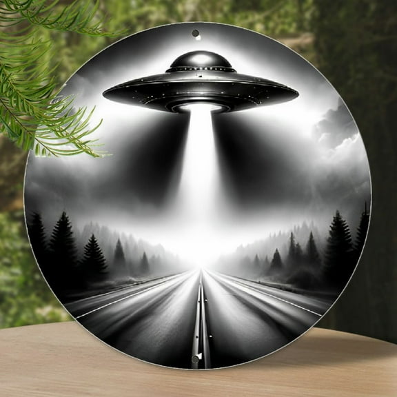 UFO Flying Saucer Metal Art, 7.8" Round Home Office Wall Decor, Multipurpose Art Craft for Living Room and Room Decoration - 1 Piece
