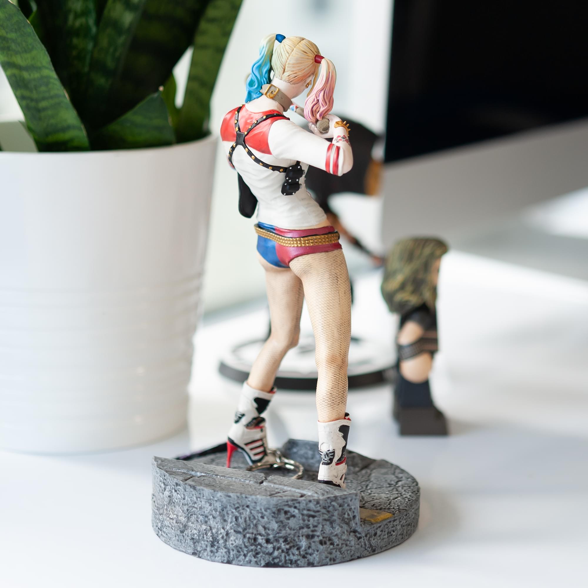suicide squad finders keypers harley quinn statue - Walmart.com