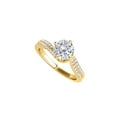 thumbnail image 1 of Bague Demi-Tour en Zircon Cubique en Or Jaune 14 Carats, 1 of 5