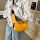 thumbnail image 4 of Bolso Bandolera Nailon Mensajero Gran Capacidad para Viajes Al Aire Libre, 4 of 6
