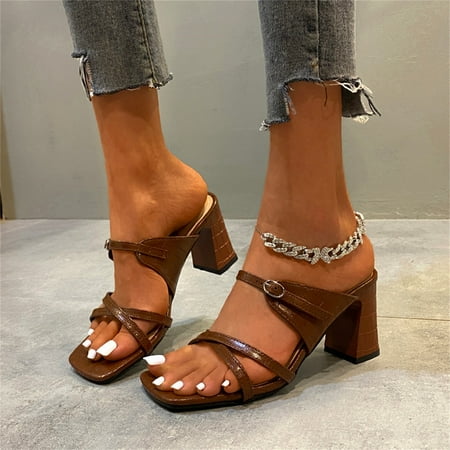

Square Head And One Broadband Mid-heel Beach Slippers For Outer Wear
