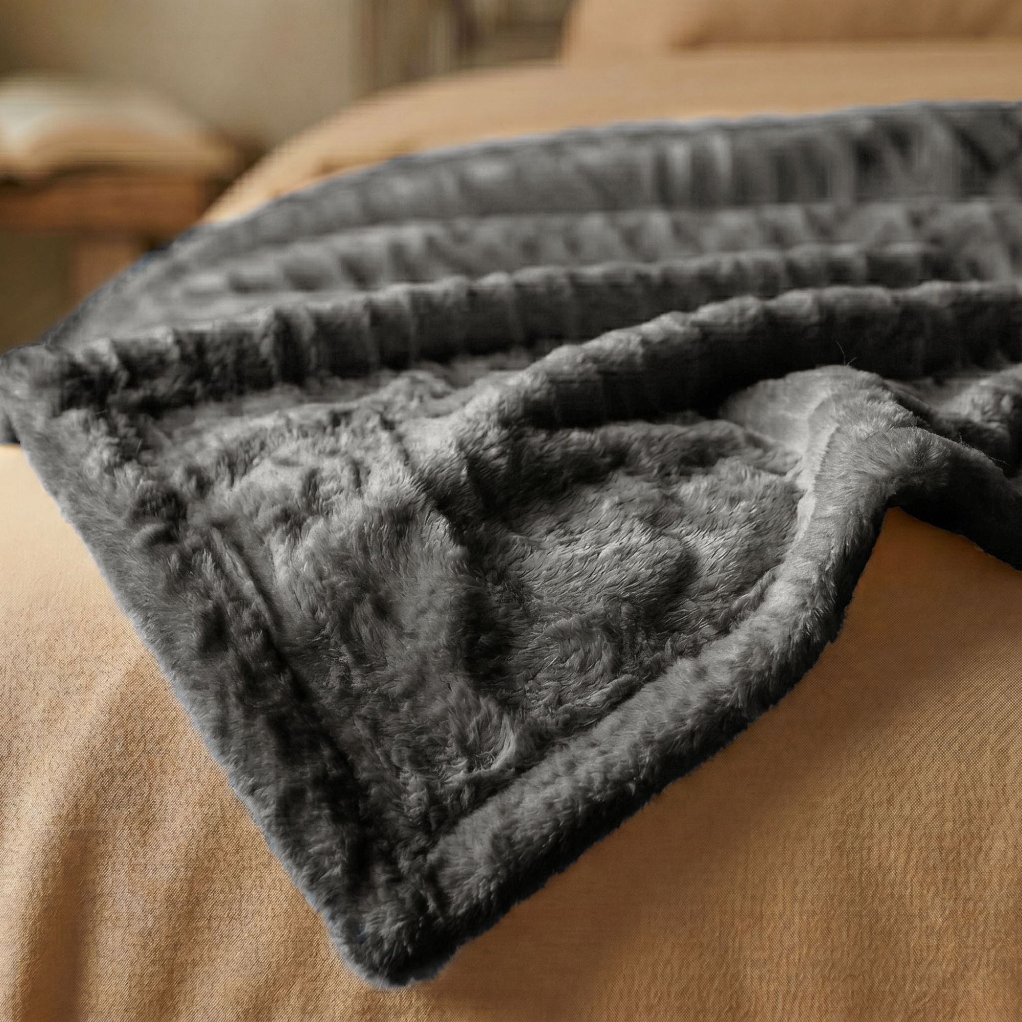 Superior Kacey Ribbed Fluffy Fleece Blanket, Full Queen Size, Charcoal