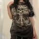 thumbnail image 4 of Camiseta de manga corta para mujer Y2k E Girls, estilo vintage con estampado gráfico de calavera, top de hada grunge, ropa gótica, 4 of 5