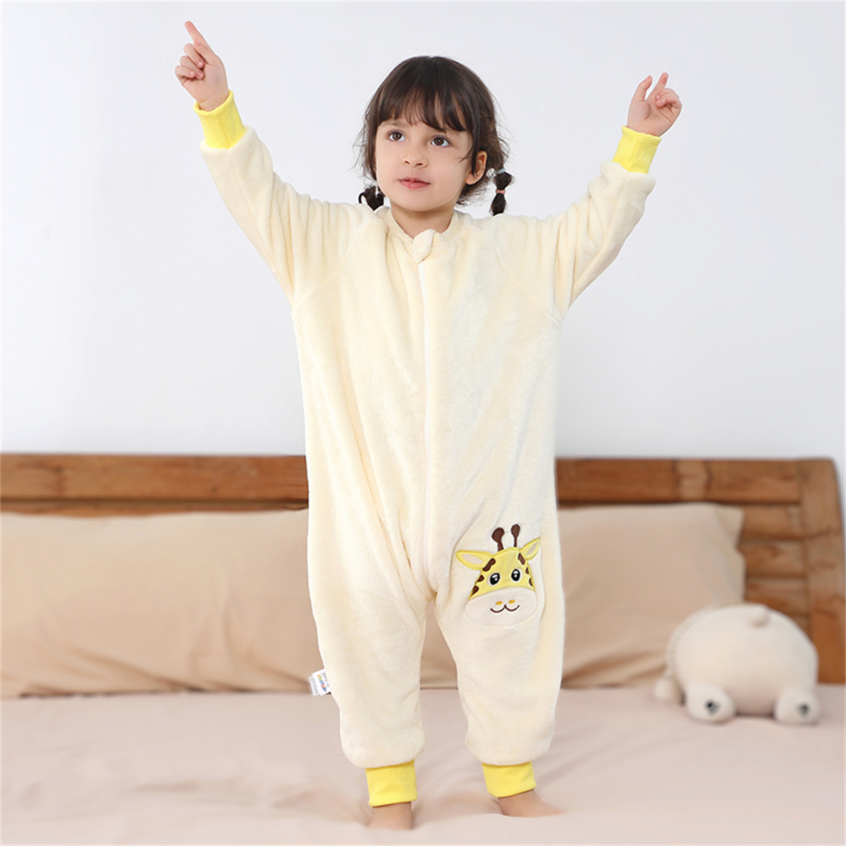 WIBACKER 9M-6Y Baby Warm Flannel Sleeping Bag with Feet, Giraffe Sleepsuit, Kids Toddler Boys Girls Double Zipper Wearable Sleep Sack
