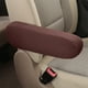 thumbnail image 1 of Funda universal de tela negra para reposabrazos Lisbinx para coches, camiones, SUV y vehículos de carga, 1 of 7