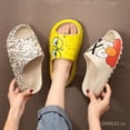 thumbnail image 3 of Pantuflas de Barrio Sésamo de Bob Esponja, 3 of 4
