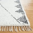 thumbnail image 3 of SAFAVIEH Casablanca Alayna Diamond Cotton Area Rug, Ivory/Black, 8' x 10', 3 of 8