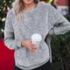 thumbnail image 2 of Top de retazos de otoño con dobladillo alto y bajo, cuello redondo de felpa, Top suelto de manga larga, dobladillo dividido cálido, informal para mujer, gris claro 3XL, 2 of 5
