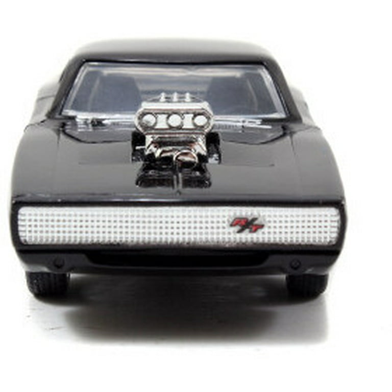 Fast & Furious Collectible Toy: 1:32 Dom's 1970 Dodge