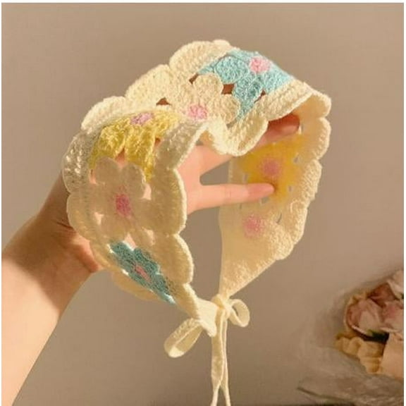 LYTMENT Triangle Head Scarf For Women Lightweight And Soft Polyester For Various Occasions Hair Scarf For Women Bandana Hair Scarf Aesthetic Hair Accessories