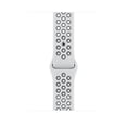 thumbnail image 4 of Apple Watch Nike Series 7 GPS, Caja de Aluminio Starlight de 45 Mm con Correa Deportiva Nike Platino Puro/negra - Normal, 4 of 5