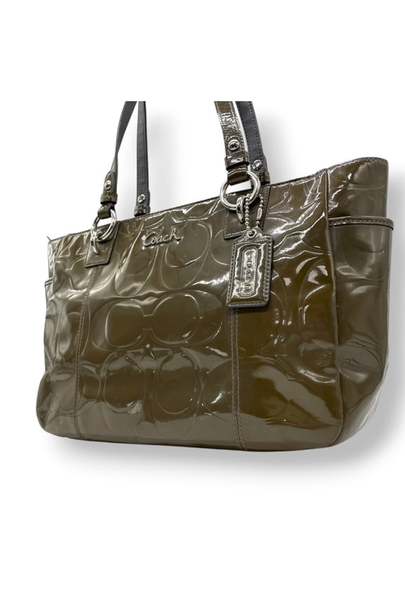 Pre-Owned Coach Gallery Patent Leather Tote/Shoulder Bag with Signature Embossed Pattern in...