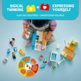 thumbnail image 3 of Construyendo un juguete LEGO DUPLO Town: primera visita al Doctor, 3 of 7