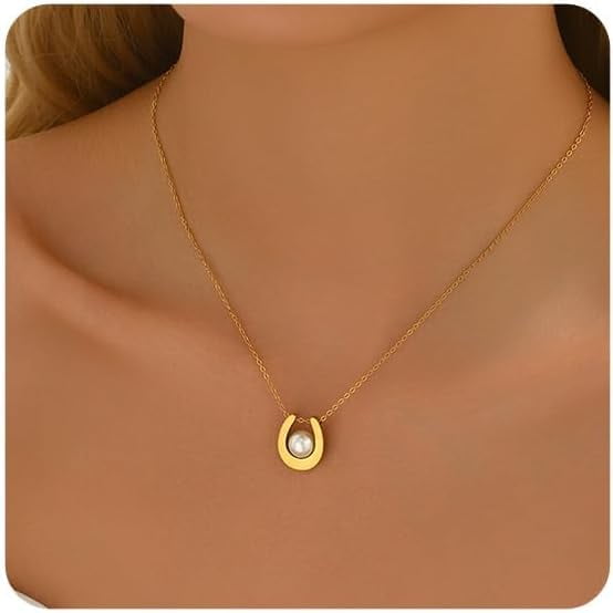Collier Pendentif Étoile de Mer Lune Plaqué Or NONAMOIS 18K pour Femmes Collier Ras du Cou Opale Blanche Ronde Collier Perle Fer à Cheval Porte-Bonheur en Acier Inoxydable