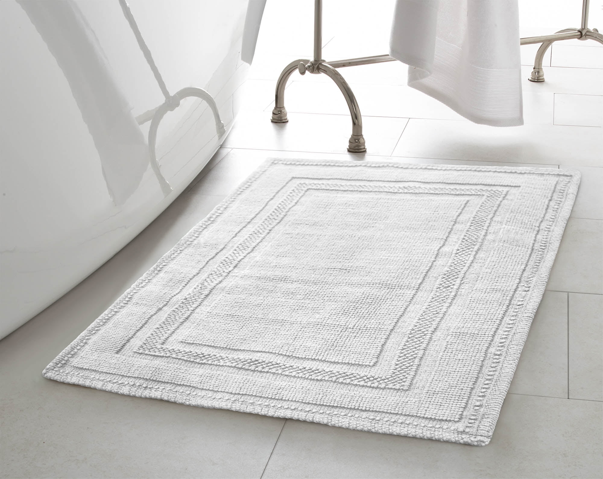 Jean Pierre Cotton Stonewash Racetrack 17x24 in. Bath Rug, White ...