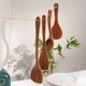 thumbnail image 4 of Xiao Hua Juego de utensilios de cocina de madera, 6 piezas, resistentes al calor y antiadherentes, apto para uso alimentario, apto para cocinas domésticas y restaurantes., 4 of 5