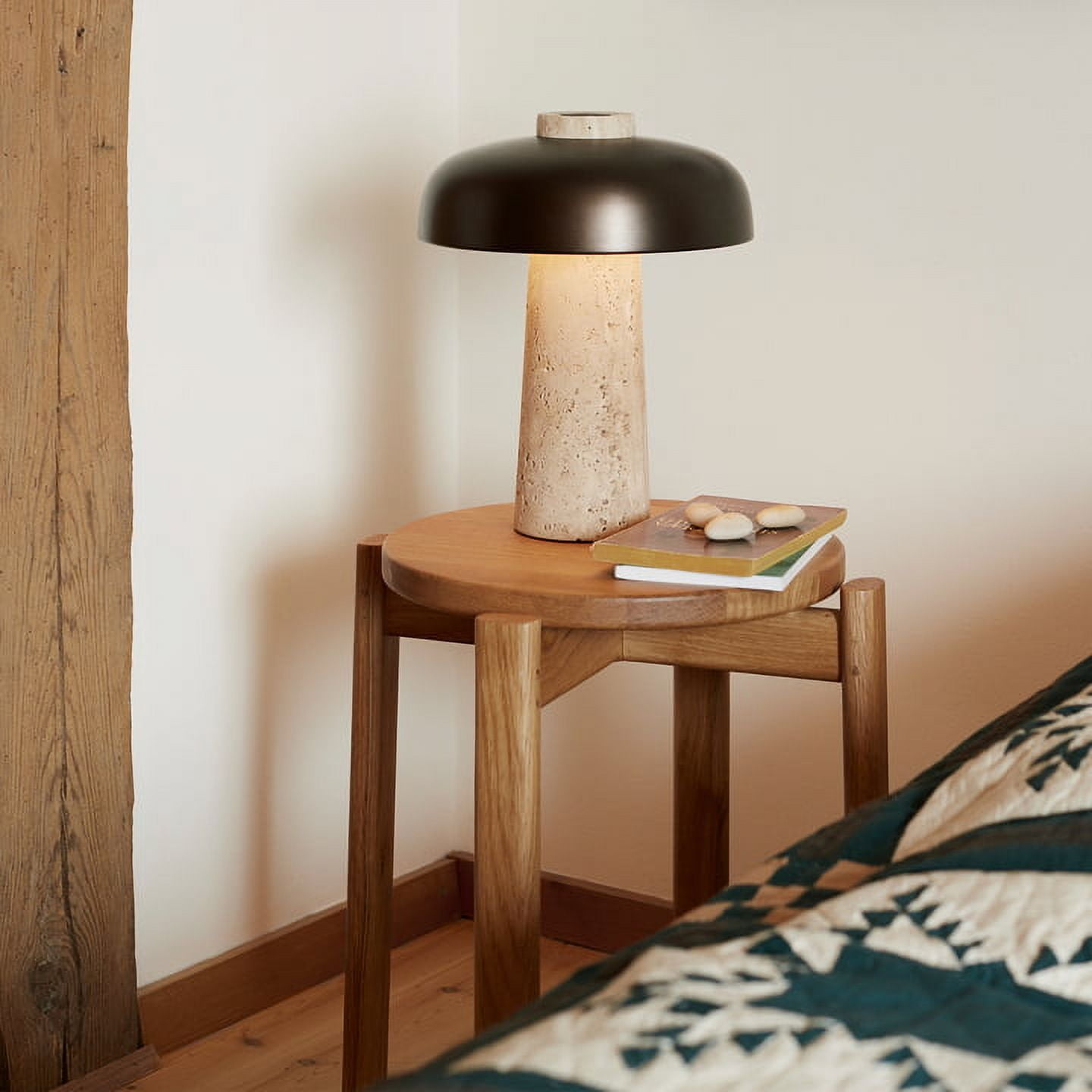 UEEYAC Mushroom Table Lamp Bedroom Side Table Lamps