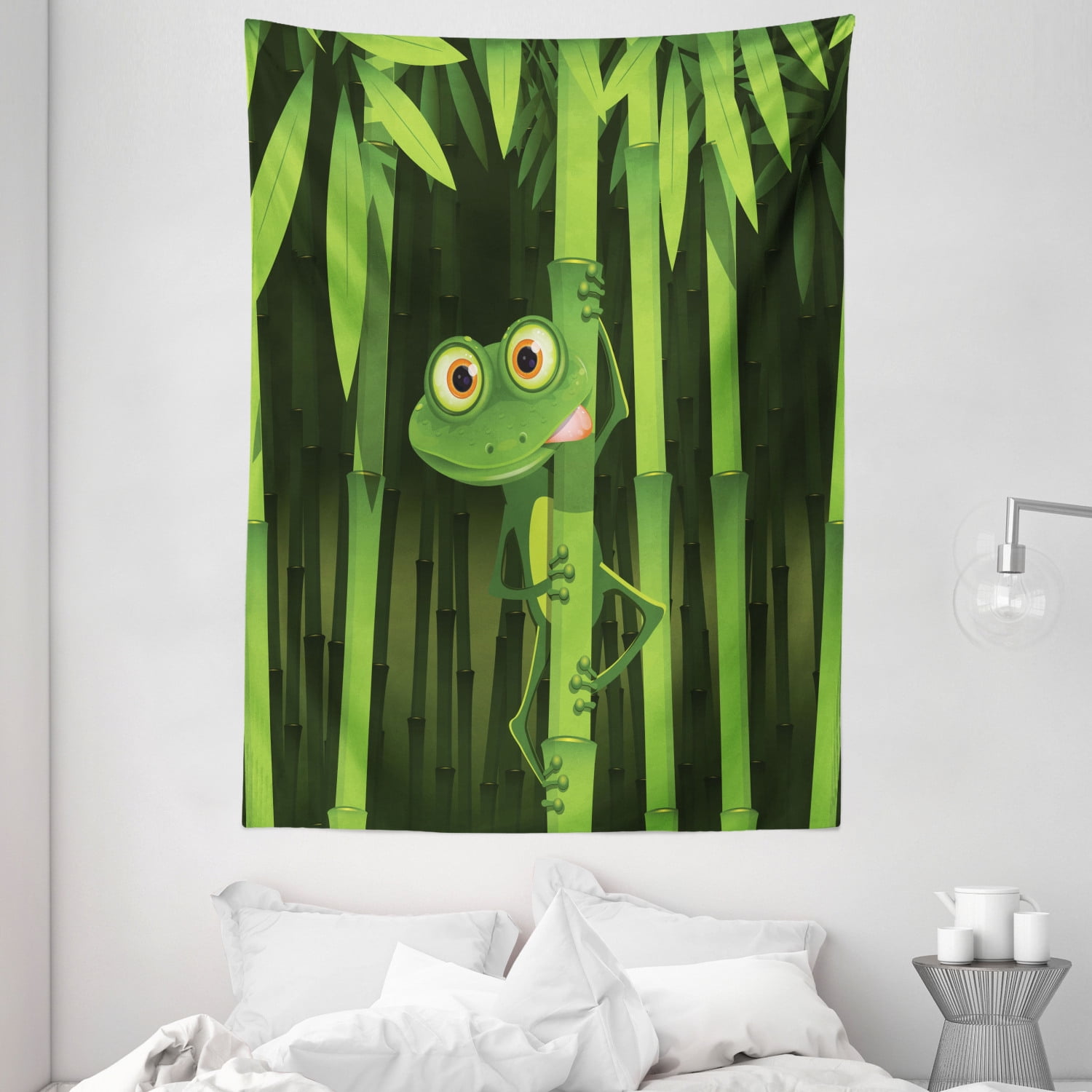 Animal Decor Wall Hanging Tapestry, Funny Illustration of Friendly Fun