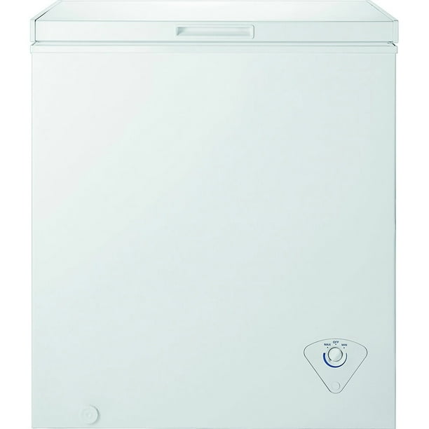 Magic Chef 3 5 Cu Ft Chest Freezer In White Hmcf35w2 The Home Depot