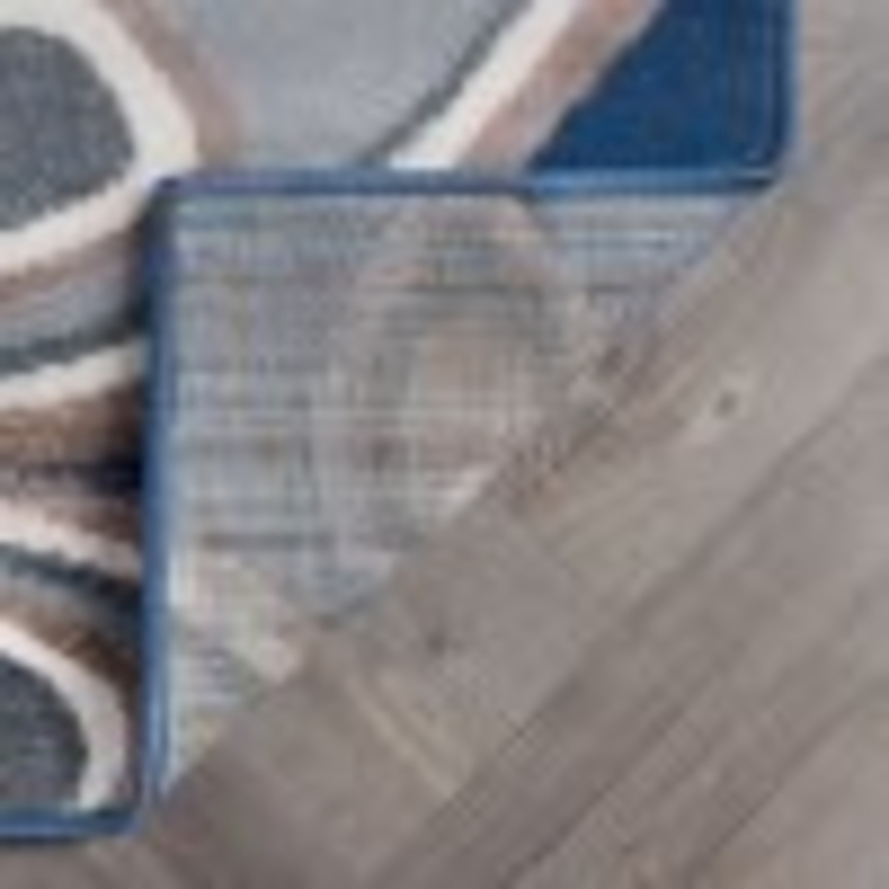 Hampton Transitional 8' x 10' Navy and Cream Polypropylene Indoor Area Rug