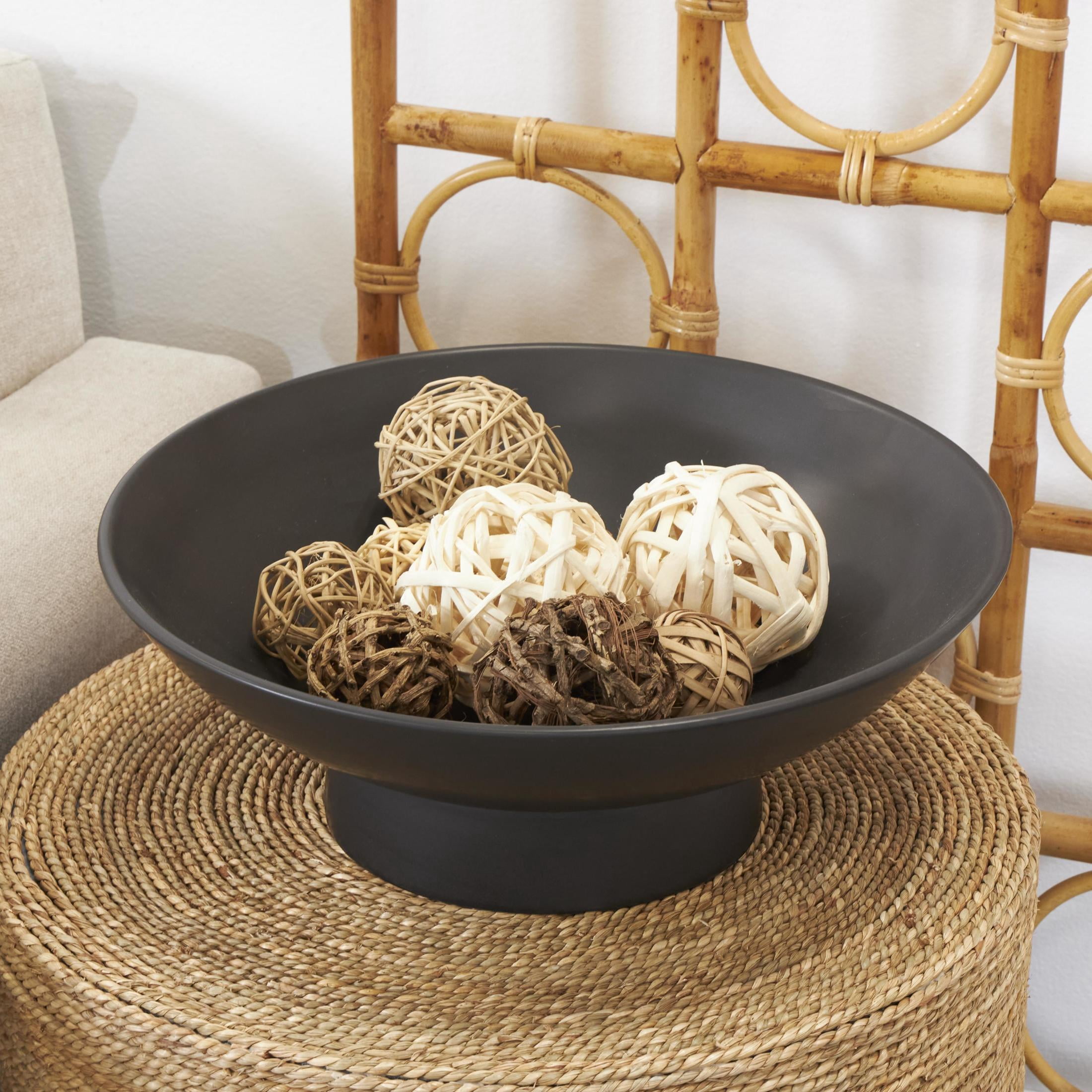 DecMode Beige Dried Plant Handmade Decorative Orbs & Vase Filler with Fishnet Bag, 11" x 12" x 10"
