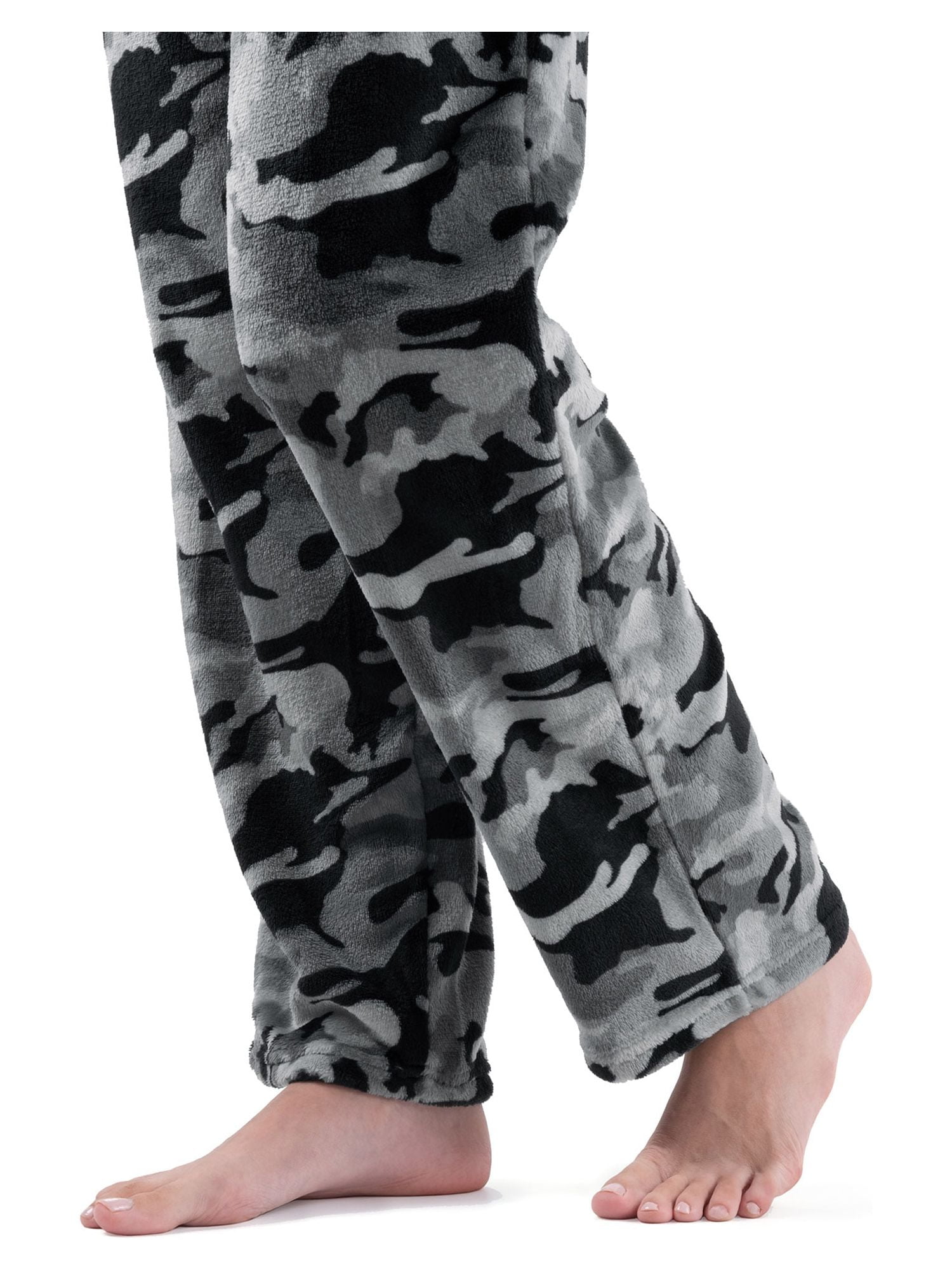 Fruit of the Loom Women's Beyond Soft Long Sleeve Top & Fleece Bottom Pajama Set, S-4X