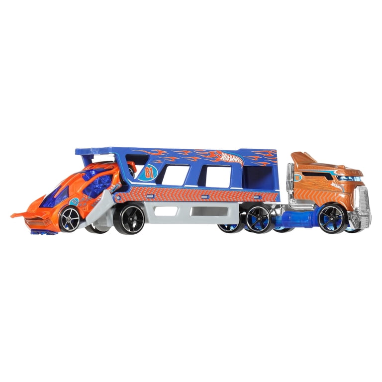 Hot Wheels Super Rigs, 1:64 Scale Toy Car and Matching Transporter