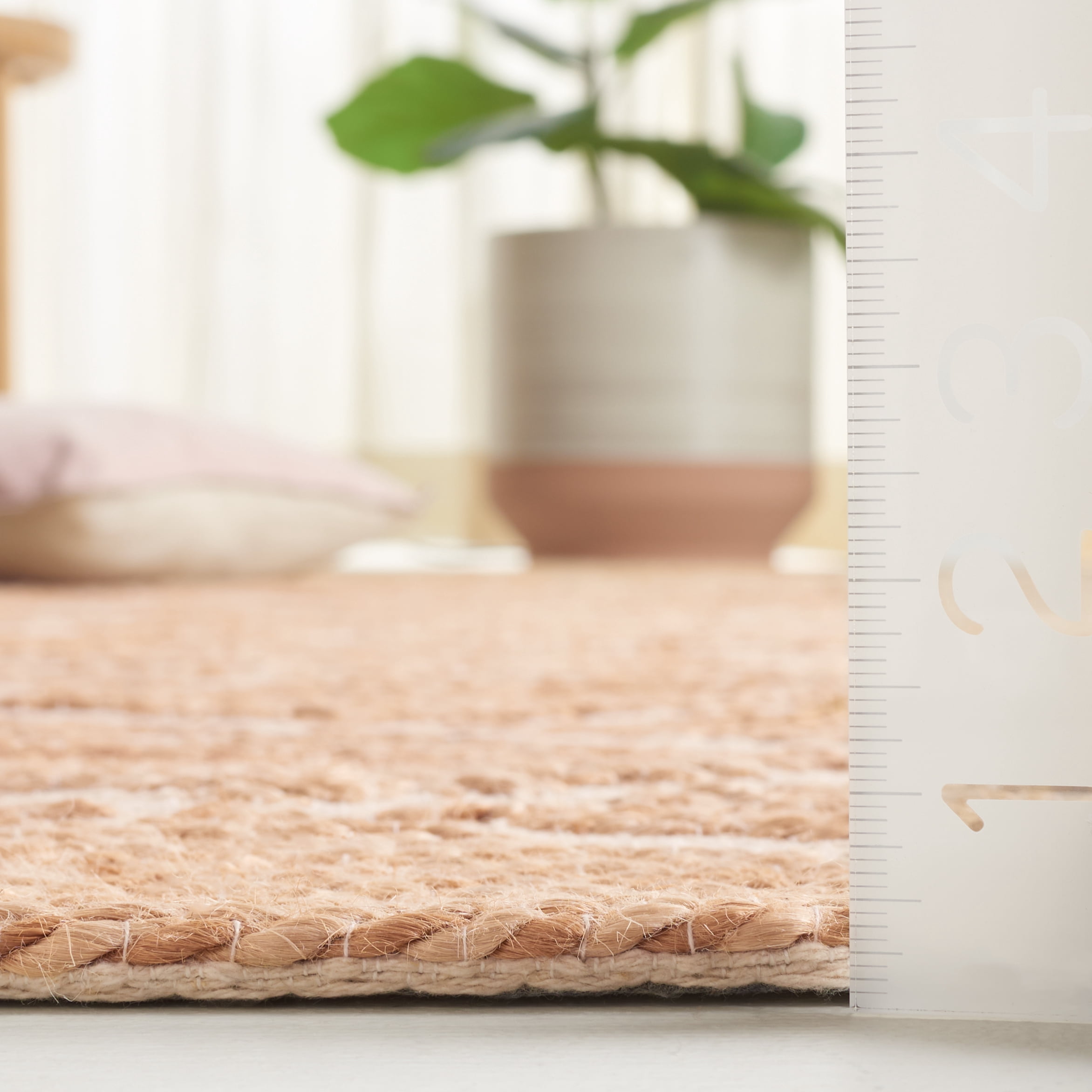 SAFAVIEH Natural Fiber Mike Geometric Area Rug, Natural/Ivory, 5' x 8'