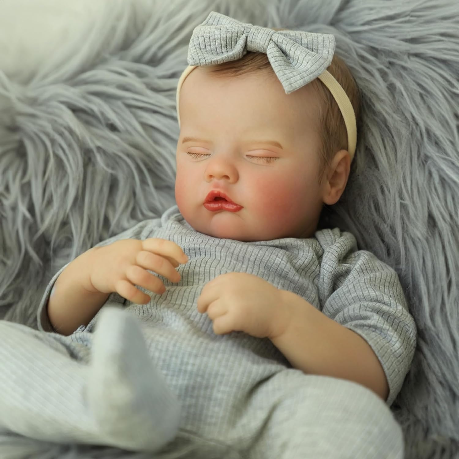 Realistic Reborn Baby Dolls -20 Inch Lifelike Soft Body,Sleeping Realistic-Newborn Baby Dolls Grey Clothes for Gift