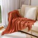 thumbnail image 4 of Acogedora manta de punto de chenilla, manta y manta ligera de estilo rural pequeño para otoño, mujer, silla, sofá, decoración del hogar, 4 of 5