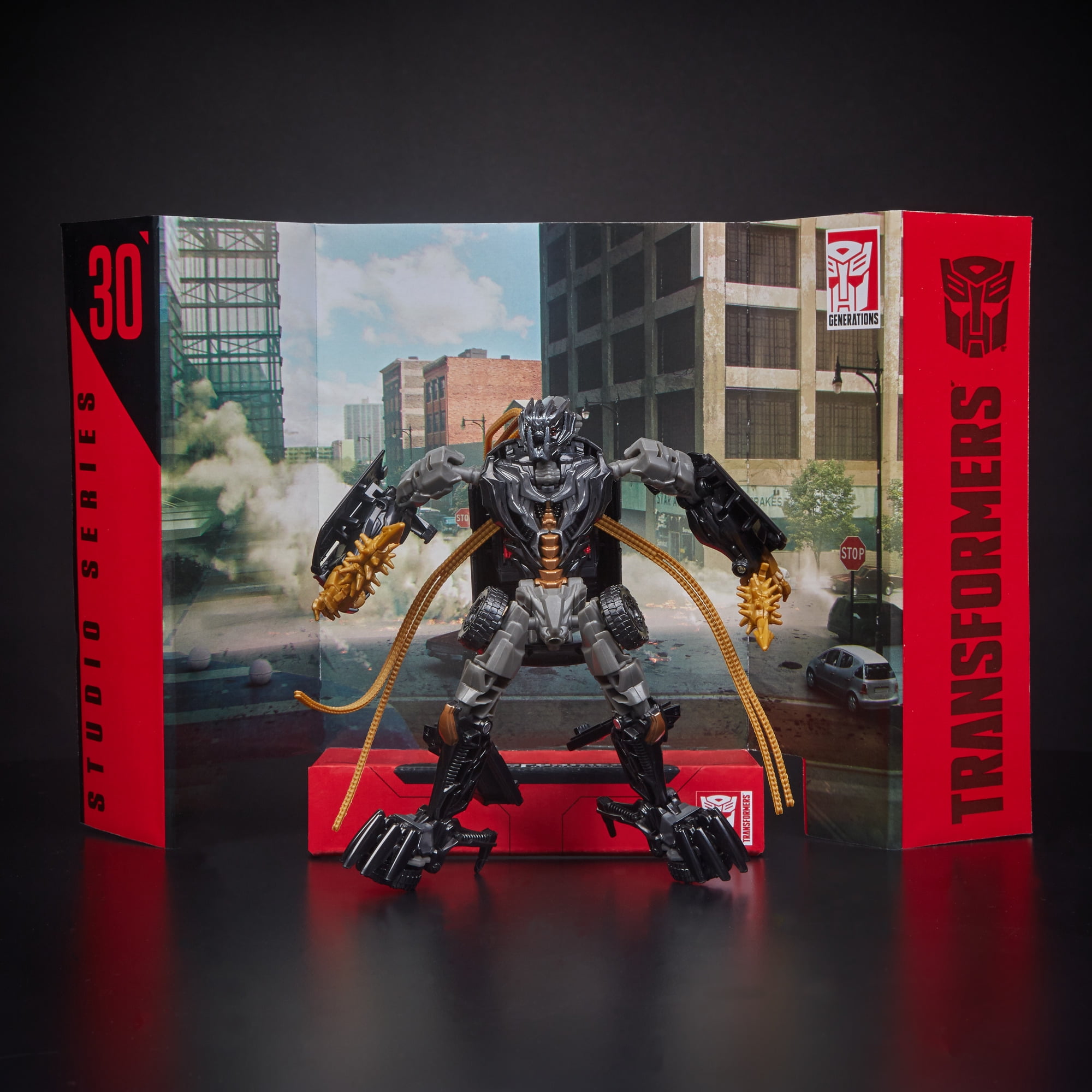 Transformers Studio Series 30 Crankcase Lado Oculto da Lua Deluxe Hasbro em  Promoção na Americanas