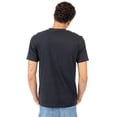 thumbnail image 3 of PLAYERA PARA HOMBRE LISA ESTILO HENLEY CON BOTONES, 3 of 4