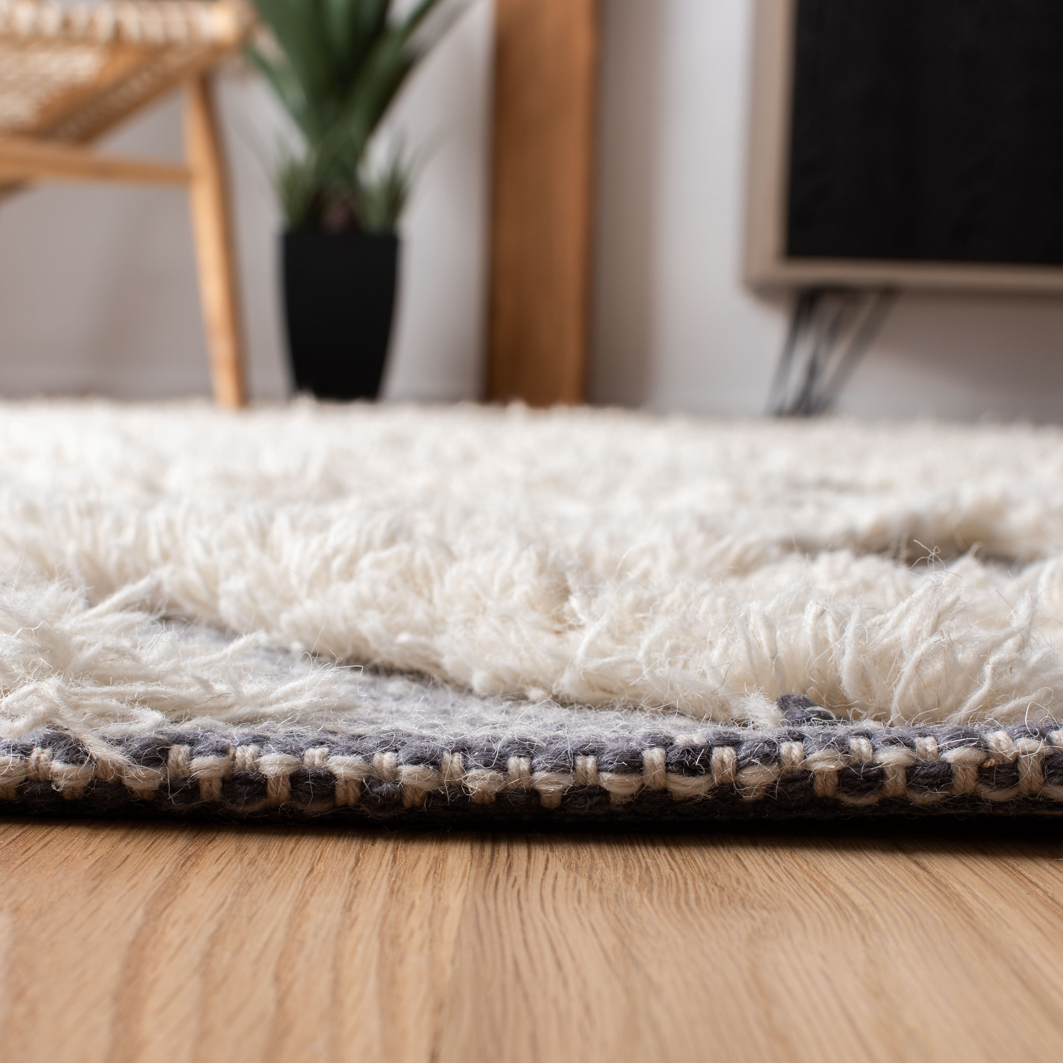 SAFAVIEH Kenya Arline Geometric Wool Area Rug, Grey/Ivory, 8' x 10'