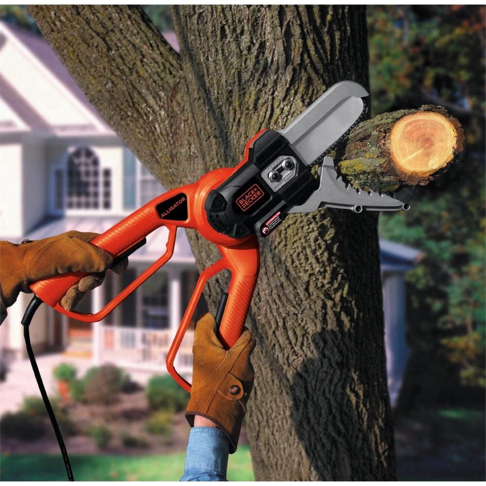 BLACK+DECKER LP1000 4.5 Amp Corded Alligator Lopper Chain Saw