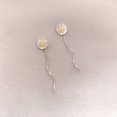 thumbnail image 5 of Pair Simple Small Wave Daisy Flower Earrings Lightweight Luxury Long, 5 of 5