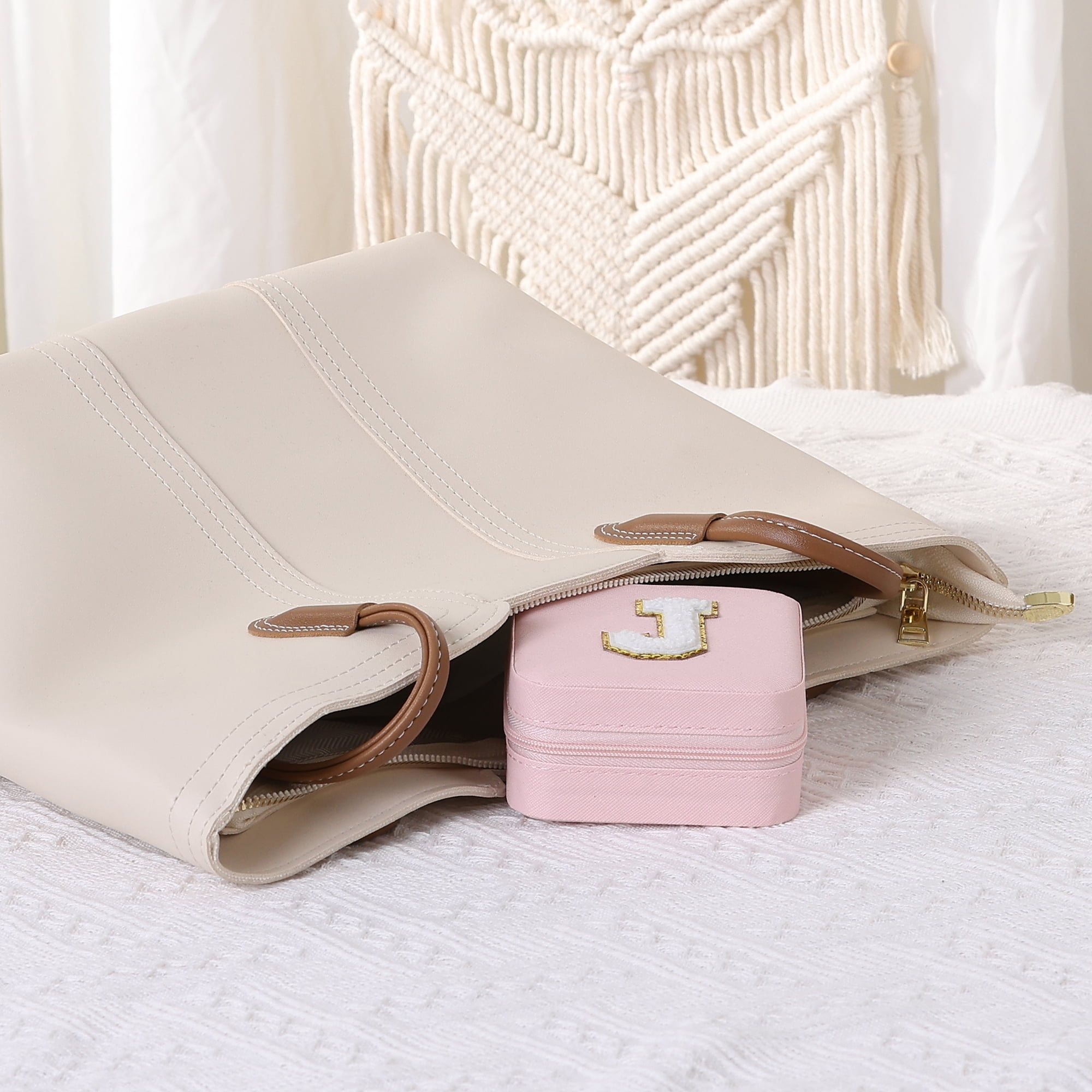 Unique Bargains Jewelry Boxes with Mirror Mini Portable PU Leather Jewelry Organizer Case Pink Letter J