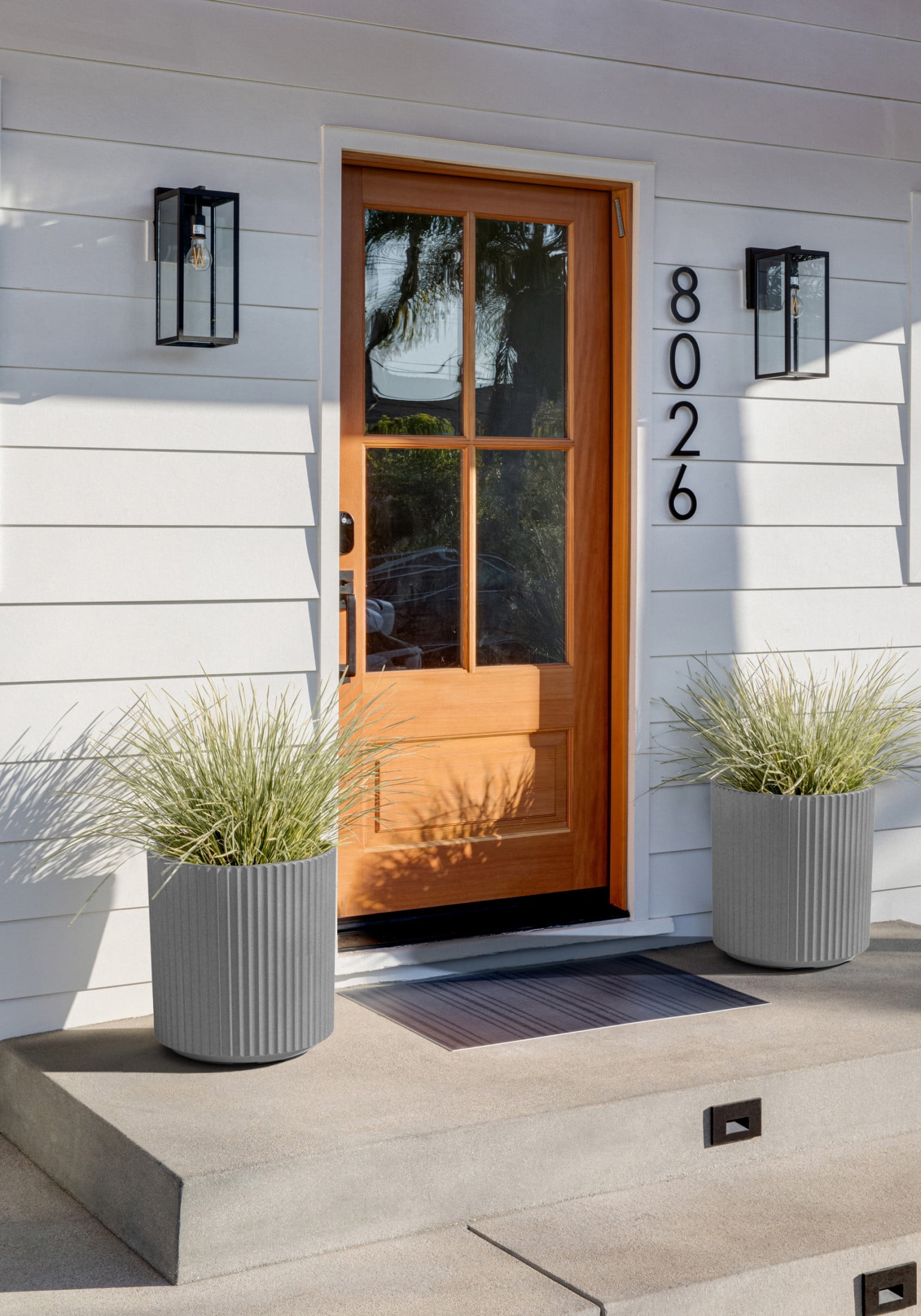 Veradek Demi Series  20" Plastic-Stone Planter - 2-Pack Gray