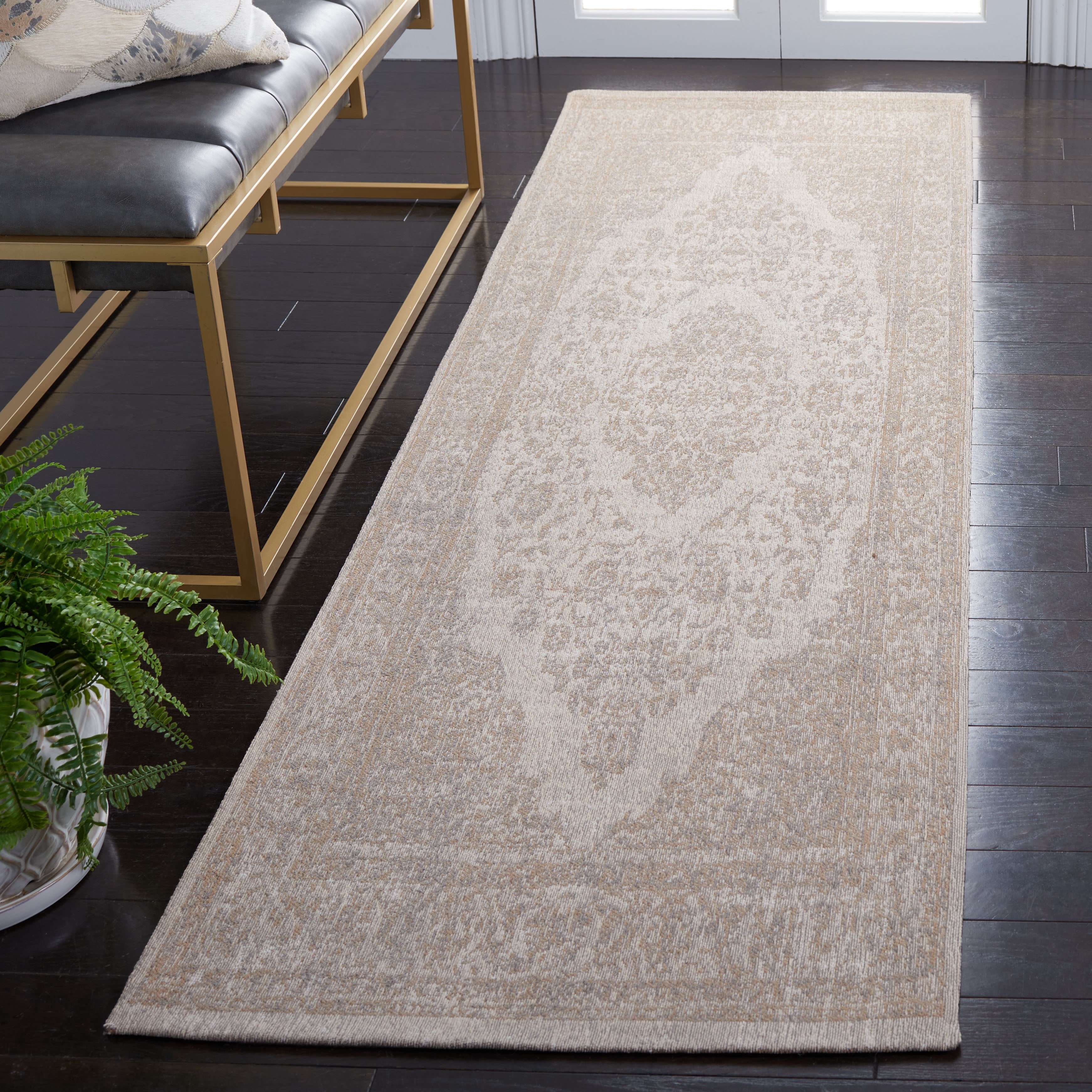 SAFAVIEH Classic Vintage Ivonette Oriental Cotton Runner Rug, Beige, 2'3" x 12'