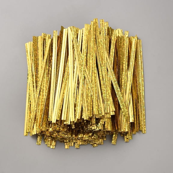 500Pcs Wire Twist Ties 100x4x0.5mm Gold Plastic Twist Ties Gift Wrapping Supplies Packaging Decorations for Party Wedding Household Office Use Bags