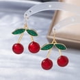 thumbnail image 4 of Pendientes con colgante de cereza para mujer, aretes de estilo central, temperamento retro, accesorios dulces y bonitos, 4 of 5