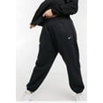 thumbnail image 2 of Nike Sportswear Trend Women's Fleece Pants 1X (Plus Size) DH1045-010, 2 of 3