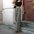 thumbnail image 4 of Pantalones Vaqueros Holgados Y2K Tiro Medio, Estilo Boyfriend, con Estampado Leopardo y Pernera , Estilo Vaquera con Parches y Bolsillo para Mujer. Estampado de Leopardo S, 4 of 9