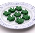 thumbnail image 3 of Moldes de silicona de hoja de marihuana para olla, molde para dulces, chocolate, paquete de 2, 3 of 5