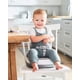 thumbnail image 2 of Booster Seat Skip Hop Sleek Seat Booster gris/blanco Skip Hop NA, 2 of 9