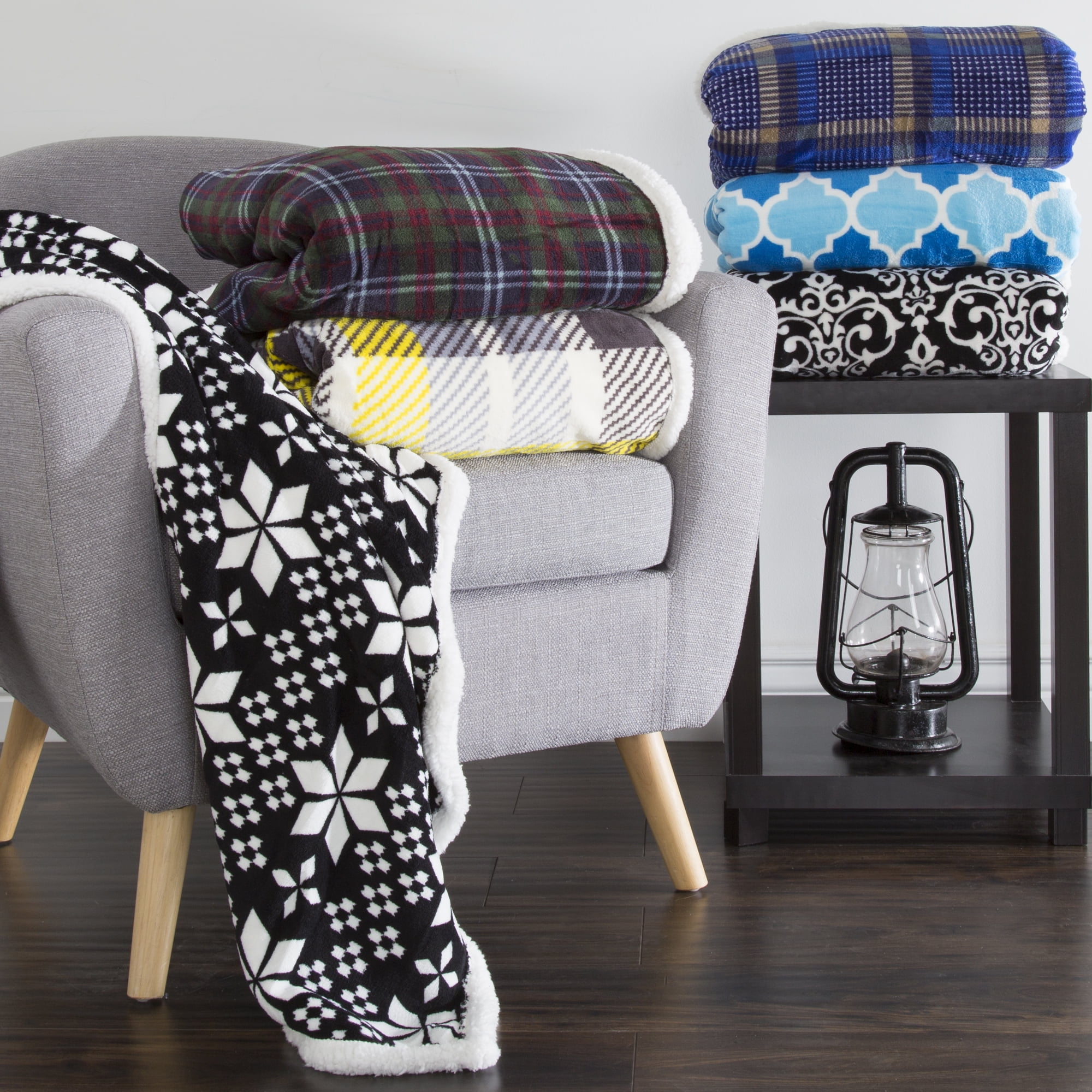 Somerset Home 50-Inch x 60-Inch Machine-Washable Plaid Fleece Blanket, Blue