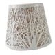 thumbnail image 4 of Pantalla metálica para lámpara colgante con diseño de árbol grabado. Pequeño blanco, 4 of 9