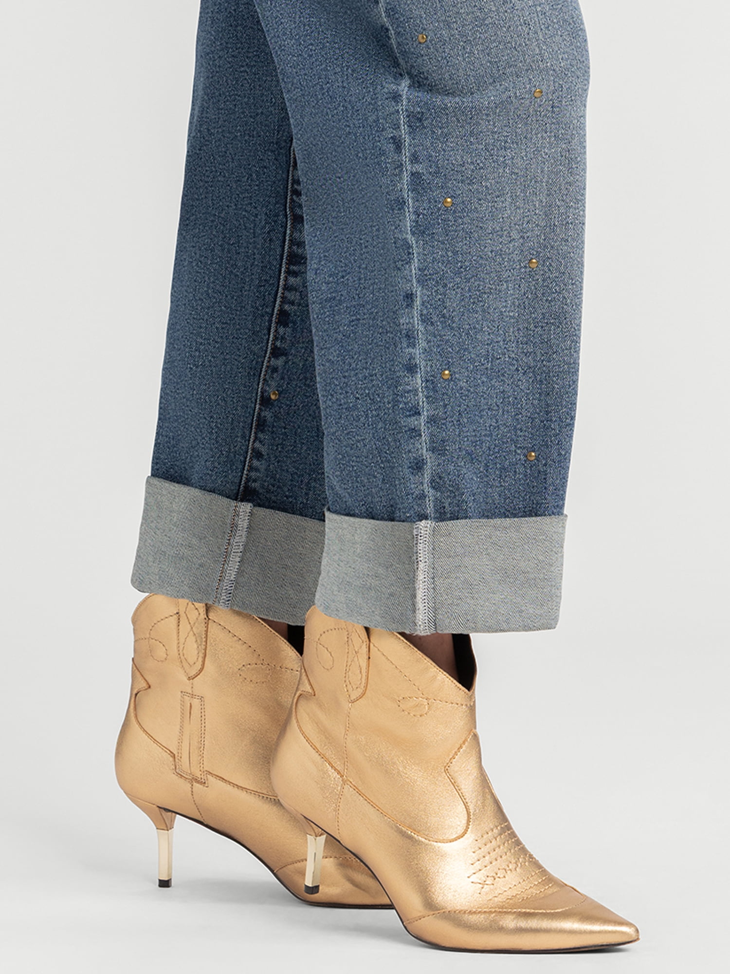 Jessica Simpson Women's and Women's Plus Zinnia Boyfriend Jeans, 25" Inseam, Sizes 2-24