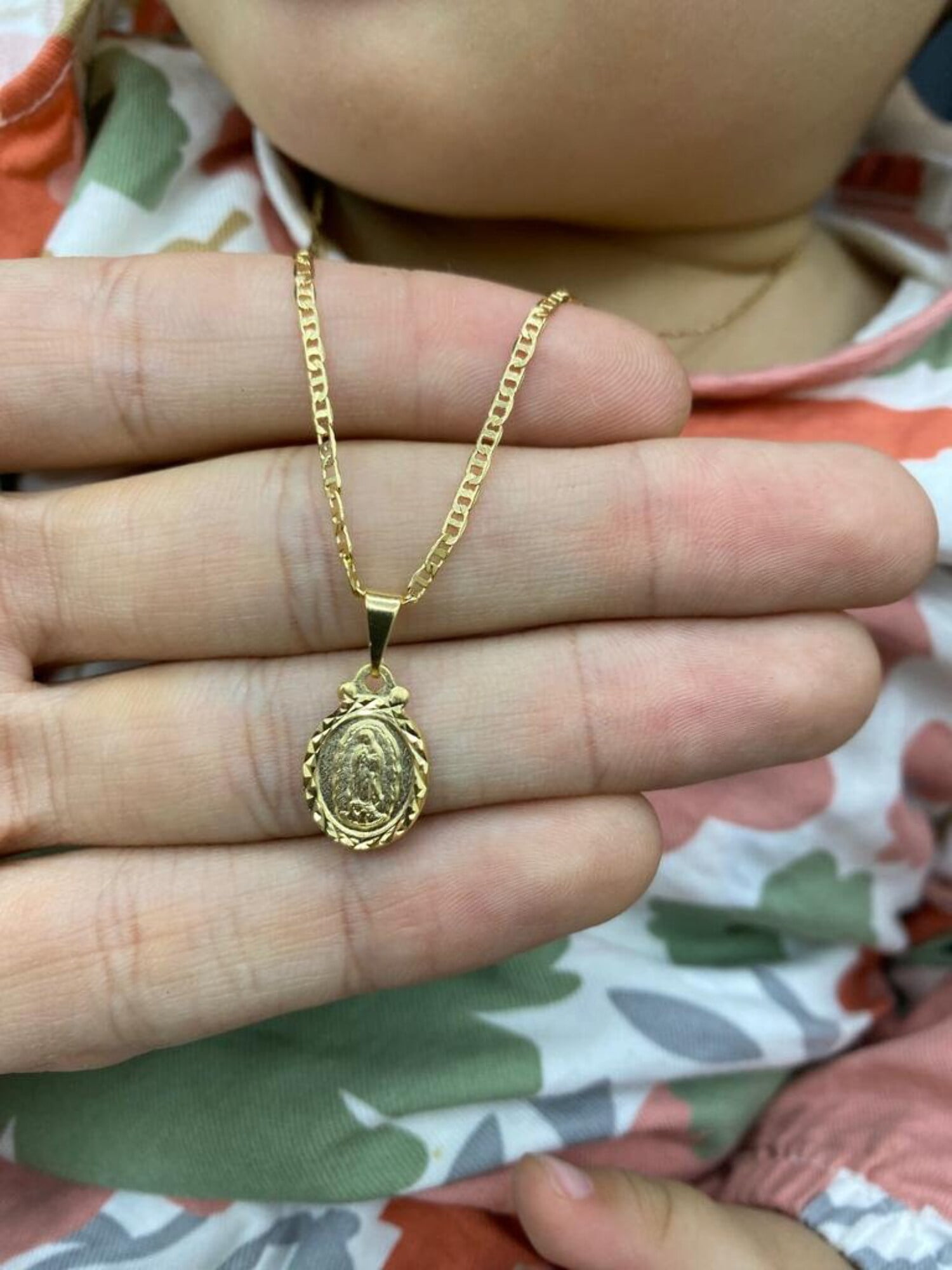 Primejewelry269 14 karat Gold Filled Virgen de Guadalupe Pendant Necklace Chain, 16"