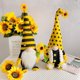 thumbnail image 1 of Muñeca Gnomo Abeja con Sombrero de Abeja Girasol - Decoración de 15 pulgadas sin rostro para la chimenea de escritorio - Colgante de gnomos festivos para la buena suerte y comodidad, 1 of 3