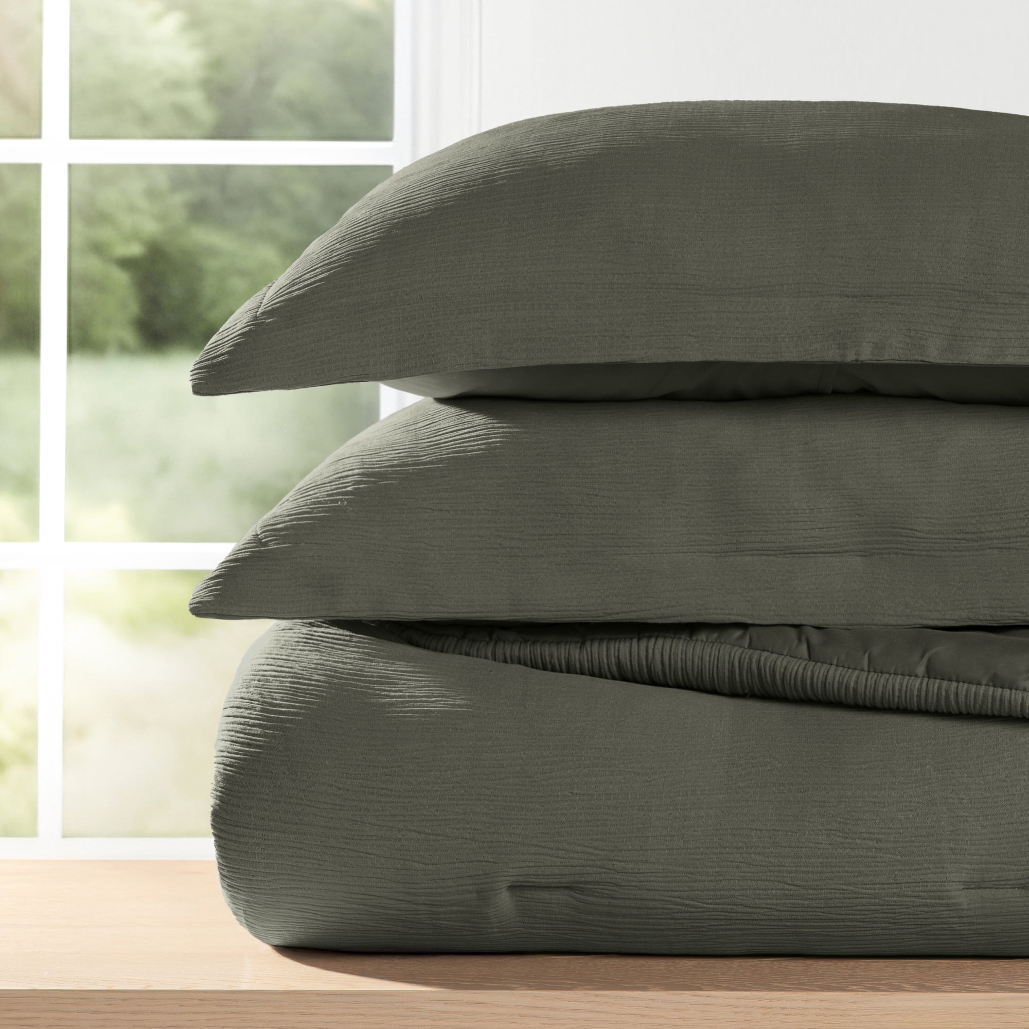 Noble Linens 3 Piece Cloud Gauze Textured All Season Down-Alternative Comforter Set, Olive, Full/Queen